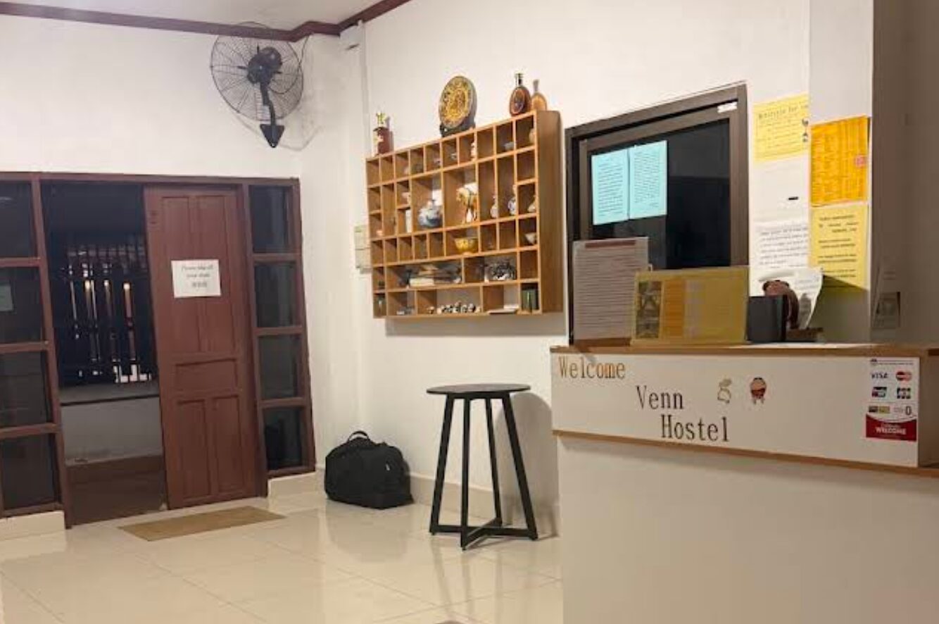 Lobby & Reception