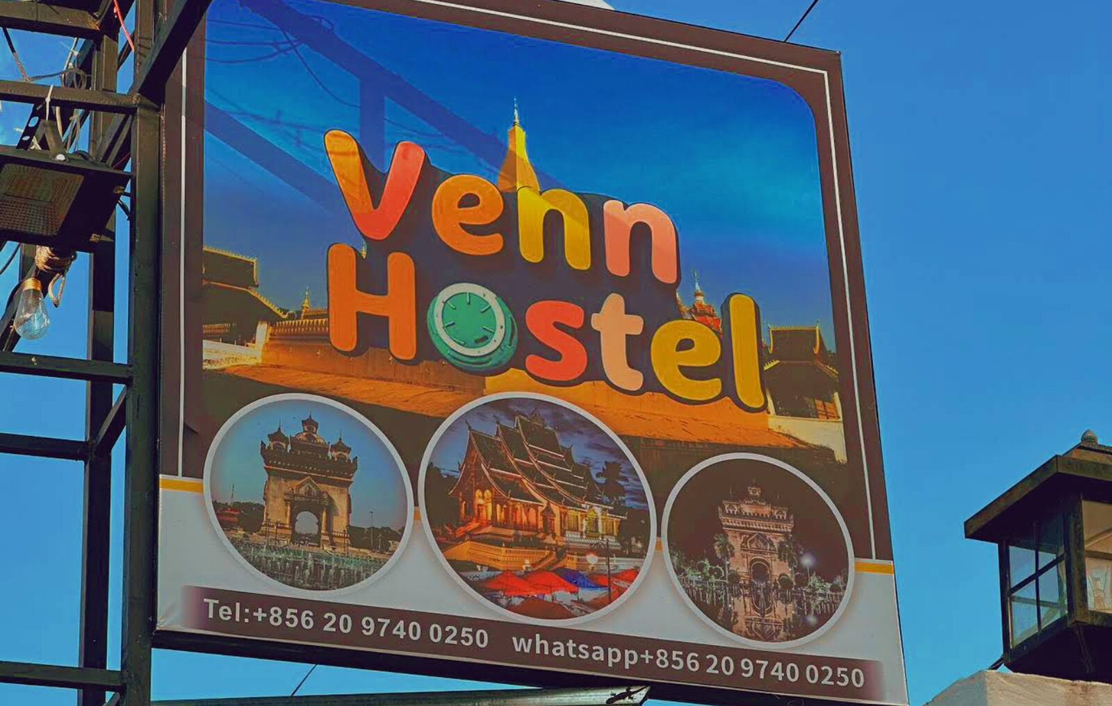 Vehn Hostel Signboard